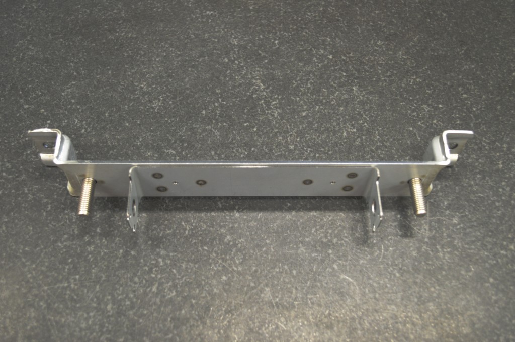 自動車用ブラケット - 浜野製作所